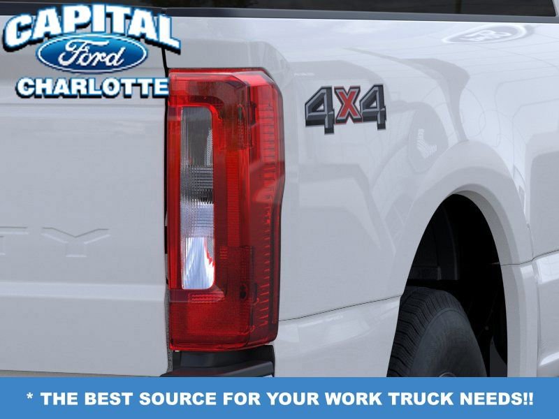 New 2026 Ford F250 XL w/ XL Chrome Package image 21