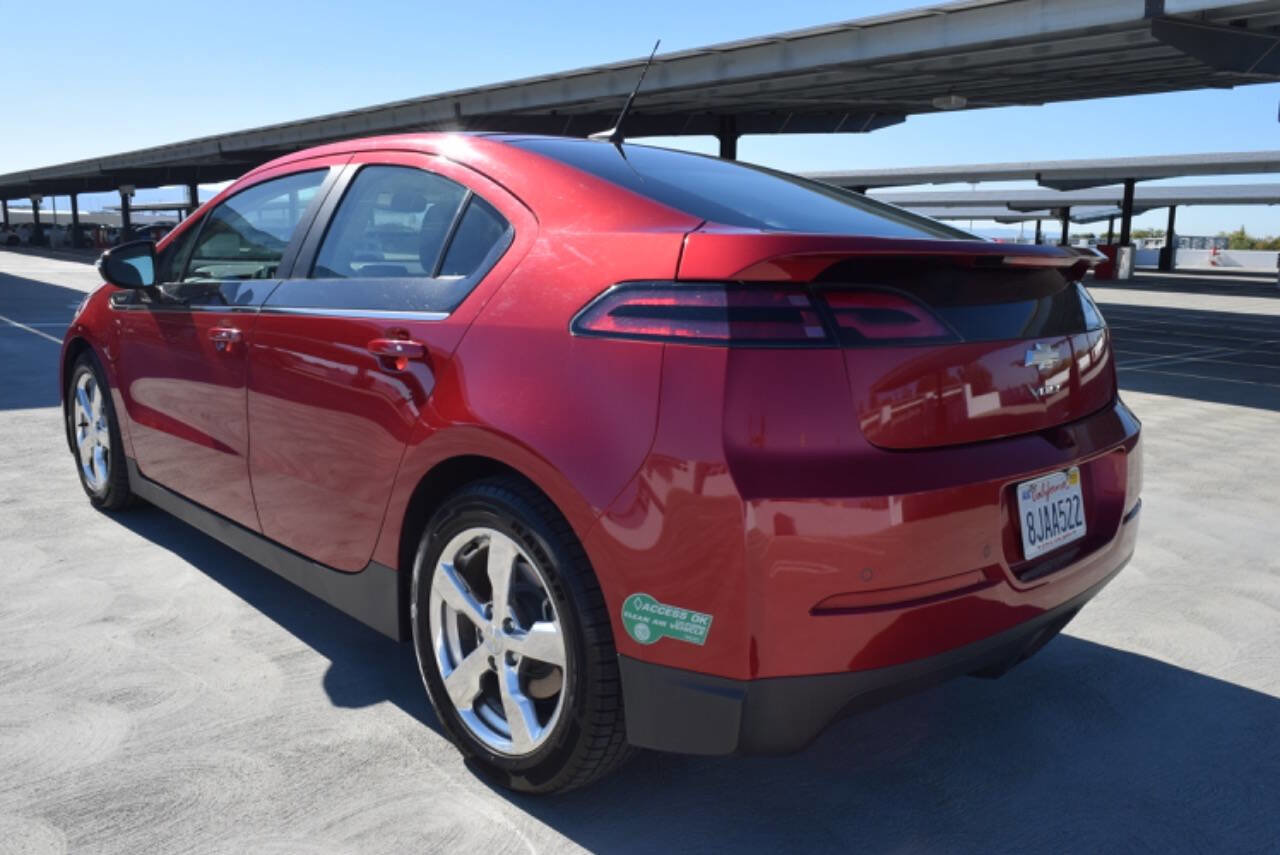 Used 2013 Chevrolet Volt Premium w/ Premium Trim Package image 10