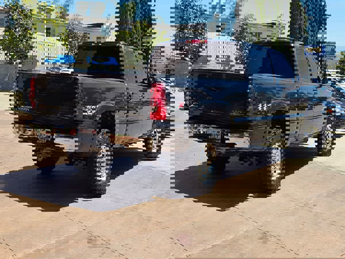 Used 2005 Chevrolet Silverado 1500 LS AWD/4WD image 12