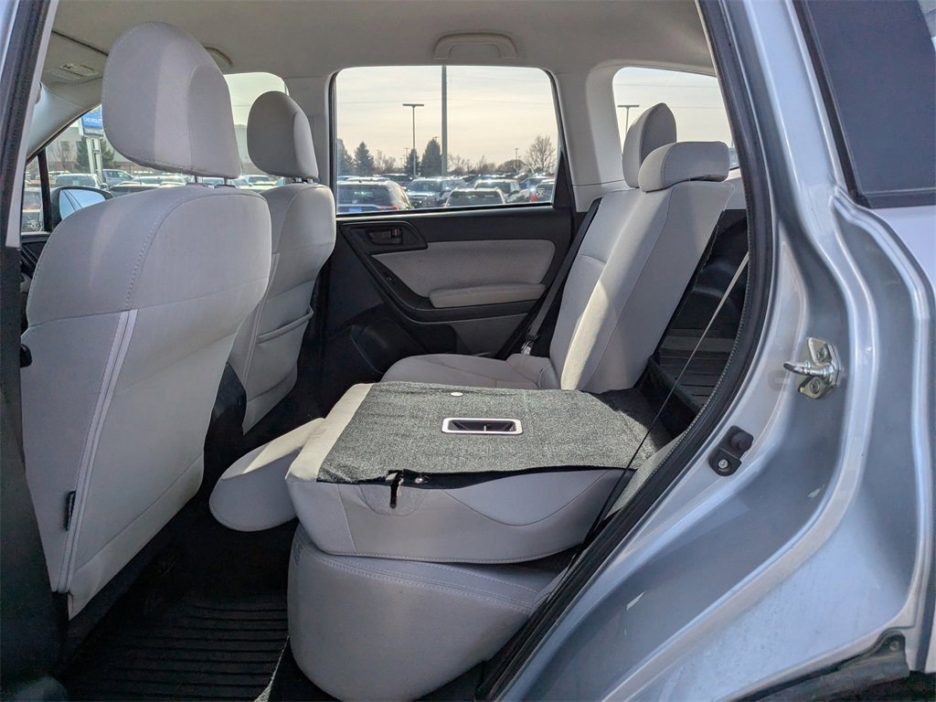 Used 2018 Subaru Forester 2.5i w/ Alloy Wheel Package image 29