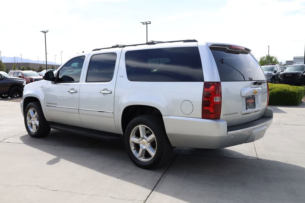 Used 2011 Chevrolet Suburban LTZ AWD/4WD image 4