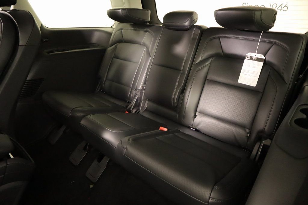 New 2025 Lincoln Navigator Reserve image 13