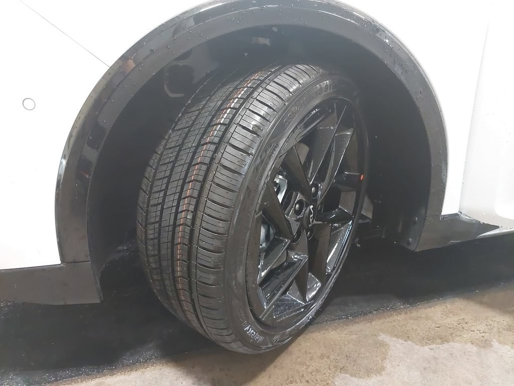 New 2026 Kia K4 GT-Line Turbo FWD image 39