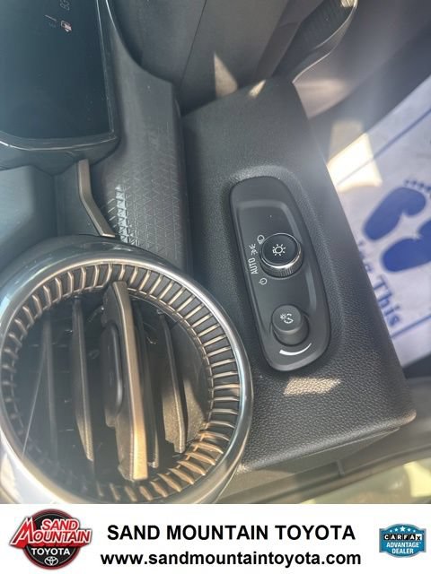 Used 2024 Chevrolet Trax ACTIV FWD image 14