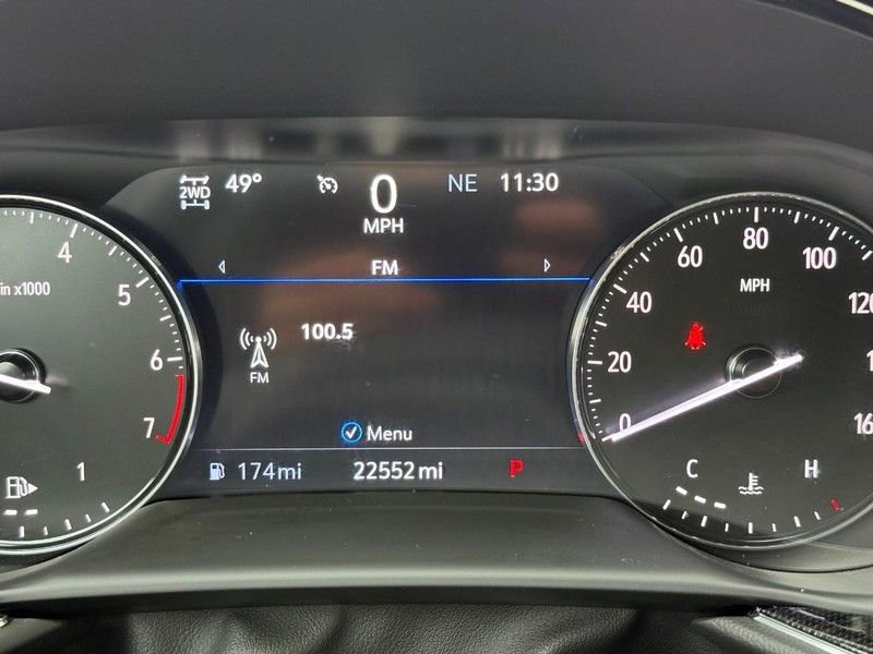 Used 2023 Buick Envision Essence w/ Sport Touring Package image 18