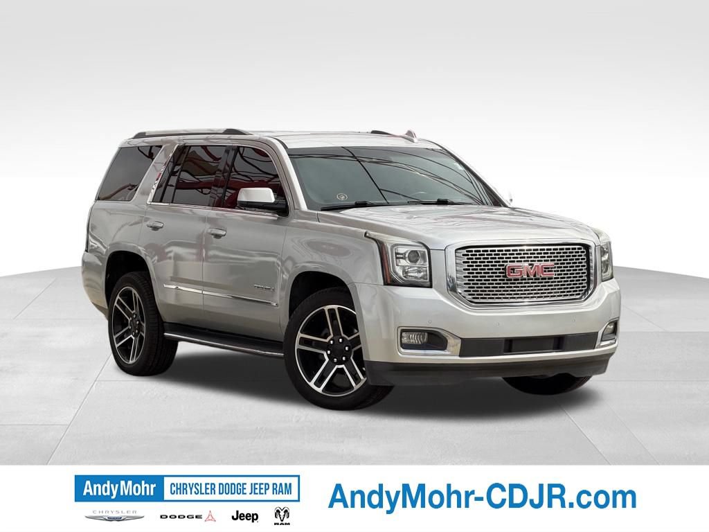 Used 2017 GMC Yukon Denali AWD/4WD image 1