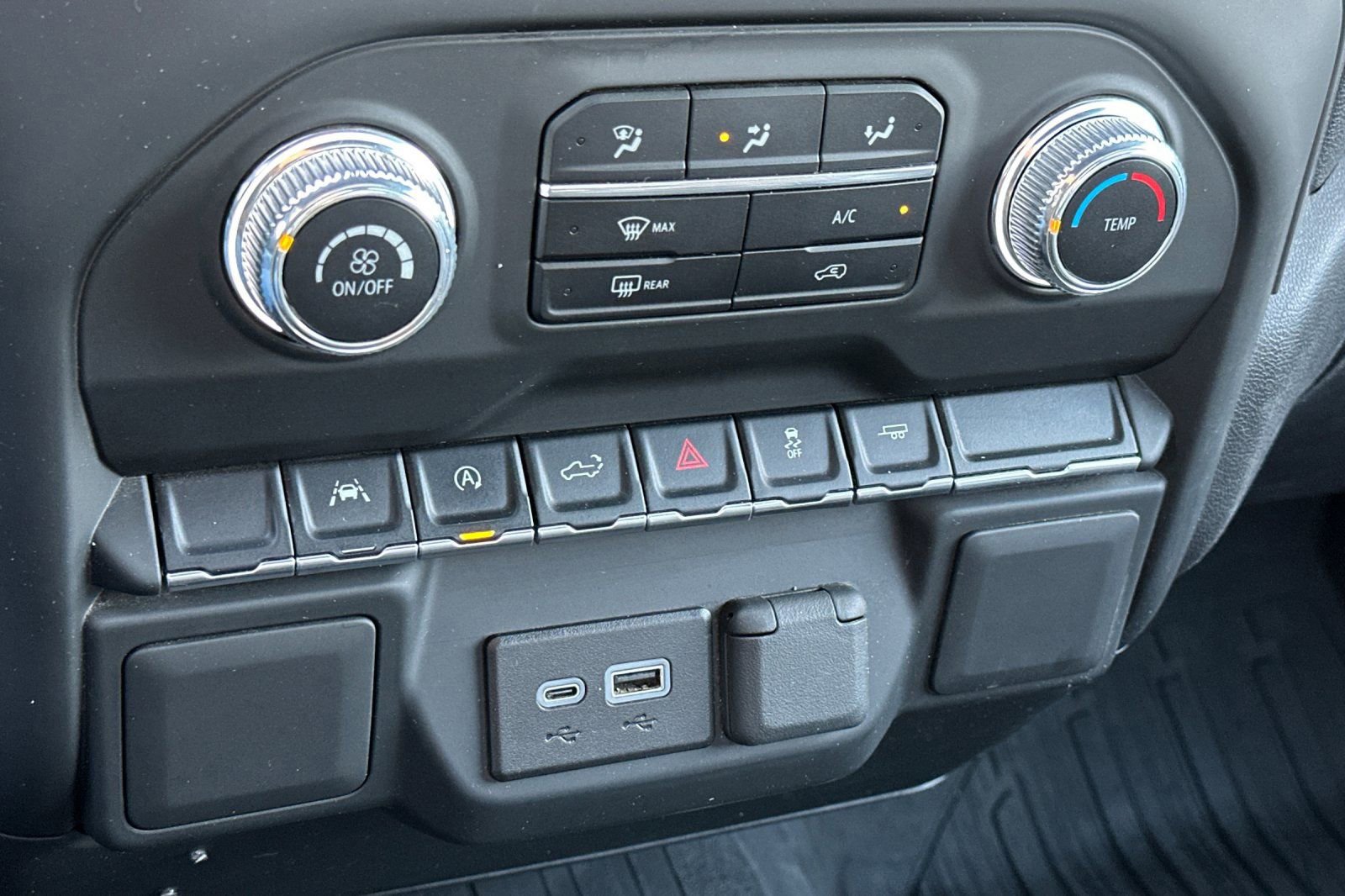 Certified 2023 GMC Sierra 1500 Pro w/ Convenience Package image 18