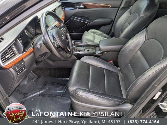 Used 2019 Kia Cadenza Technology FWD image 12