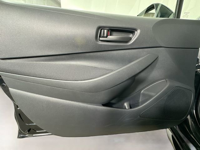 Certified 2025 Toyota Corolla LE image 12