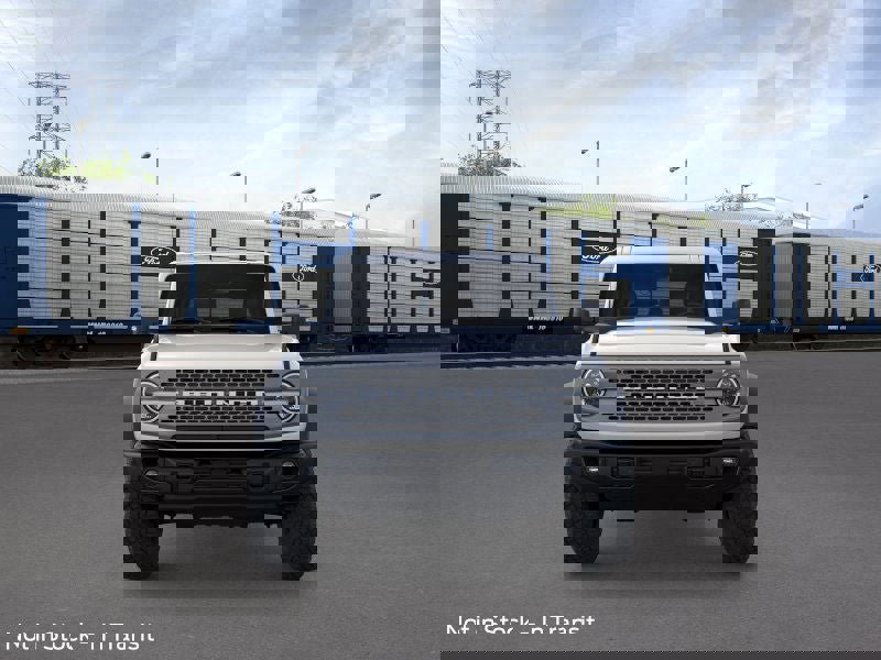 New 2025 Ford Bronco Badlands image 6