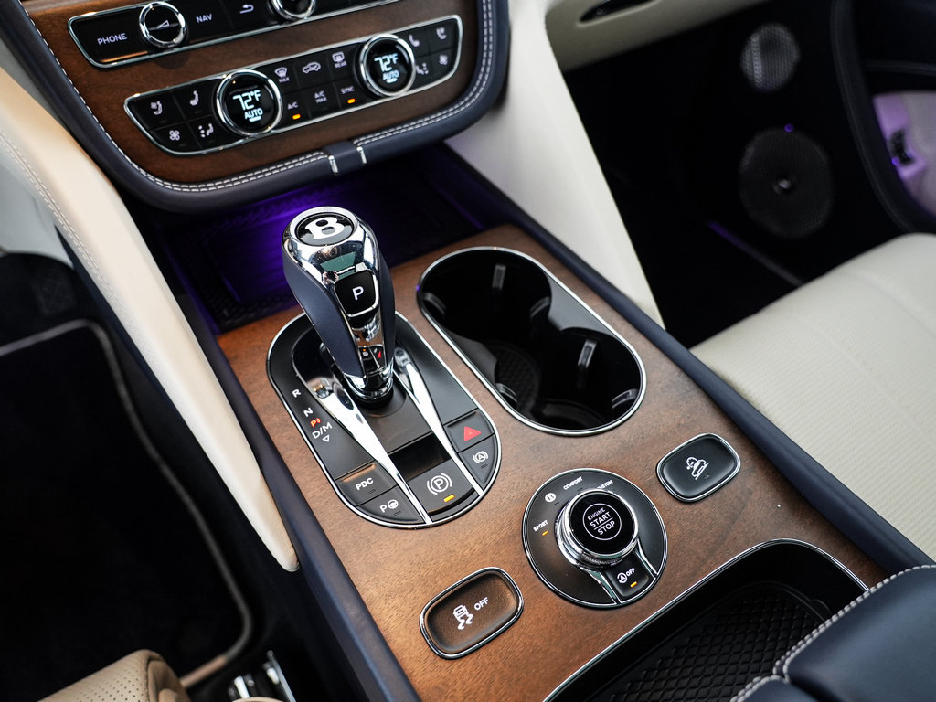 Certified 2023 Bentley Bentayga AWD/4WD image 25