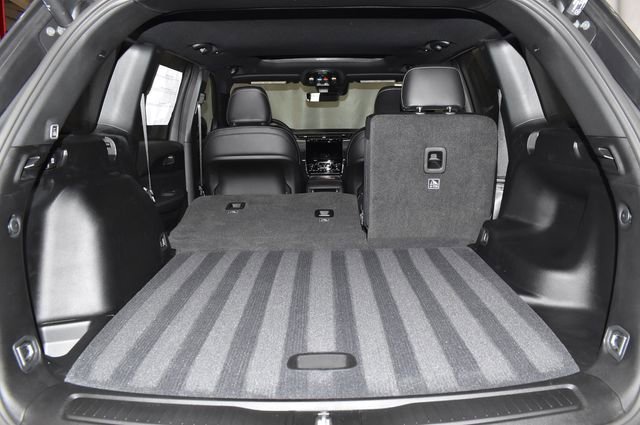 New 2025 Jeep Grand Cherokee Altitude image 31