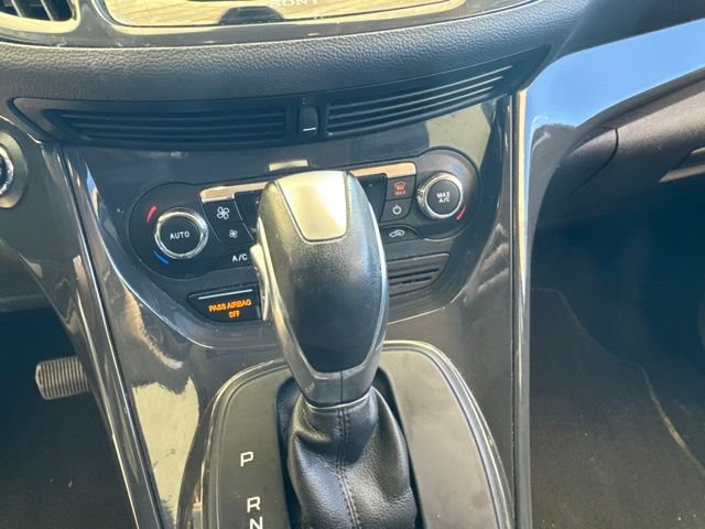 Used 2016 Ford Escape Titanium AWD/4WD image 19