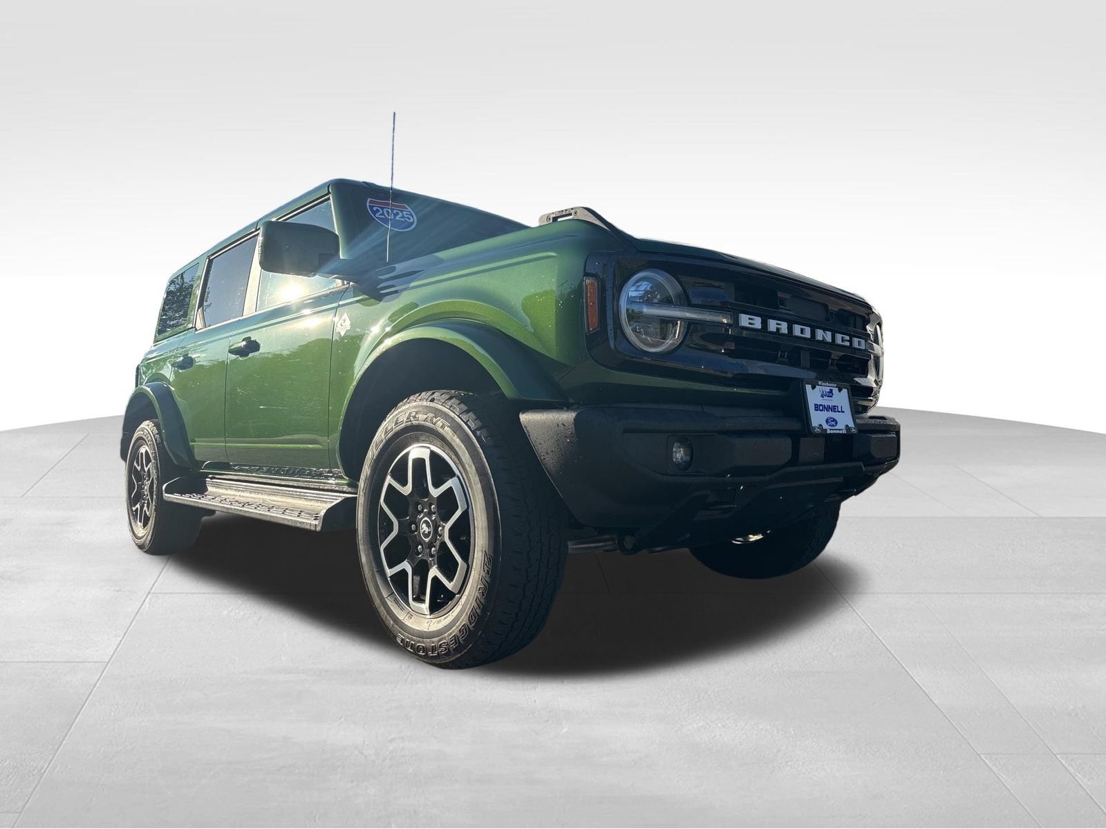 Used 2025 Ford Bronco Outer Banks AWD/4WD image 82