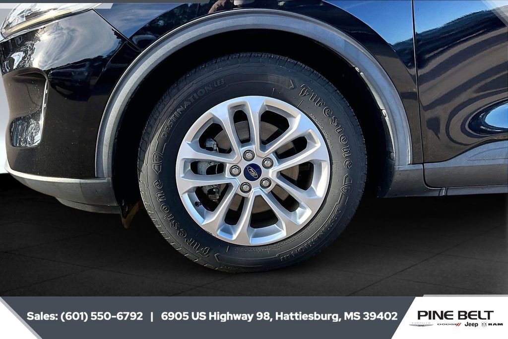 Used 2020 Ford Escape SE image 7