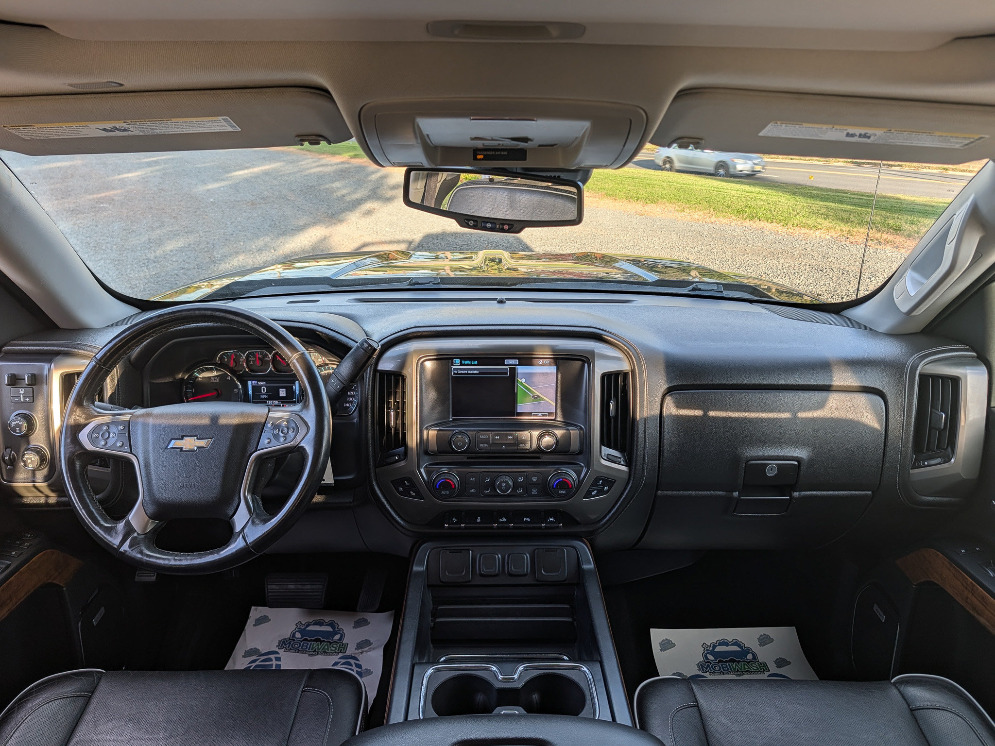 Used 2017 Chevrolet Silverado 1500 High Country AWD/4WD image 32