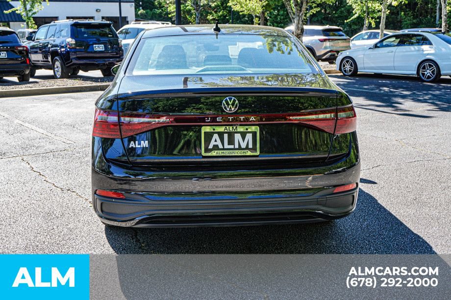 Used 2025 Volkswagen Jetta Sport FWD image 10