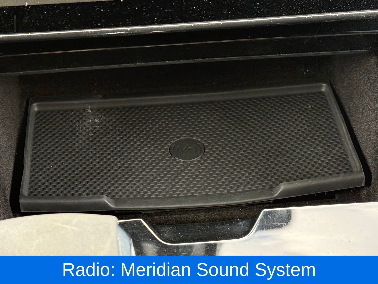 Used 2024 Land Rover Range Rover Sport SE image 32