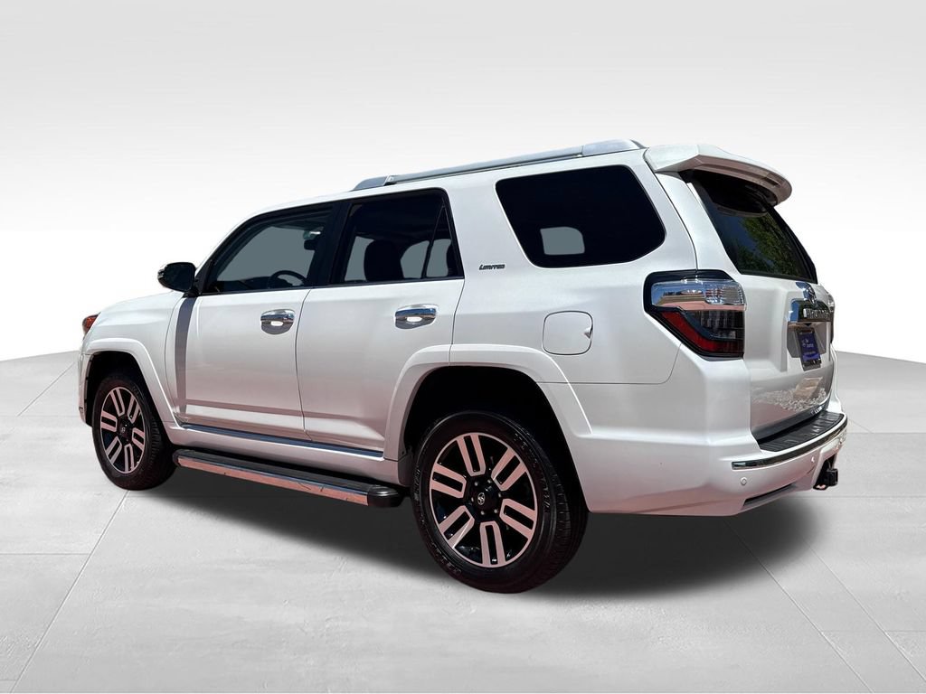 Used 2024 Toyota 4Runner Limited AWD/4WD image 6