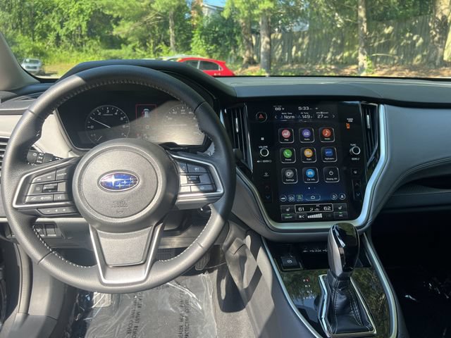 Used 2025 Subaru Outback Premium AWD/4WD image 12
