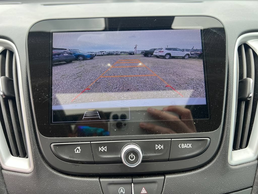 Used 2024 Chevrolet Malibu LT FWD image 25