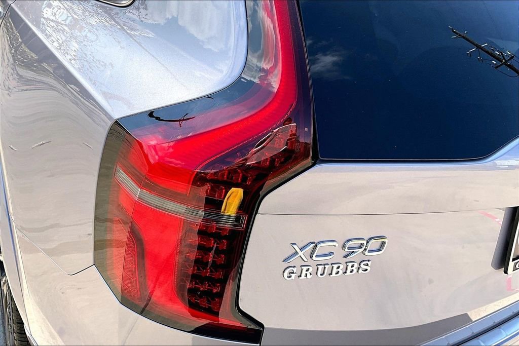 New 2026 Volvo XC90 T8 Core w/ Protection Package Premier image 43