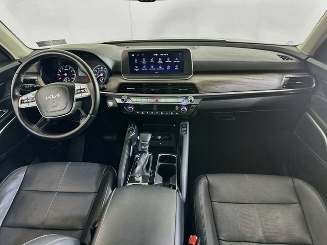 Used 2022 Kia Telluride EX w/ EX Premium Package FWD image 14