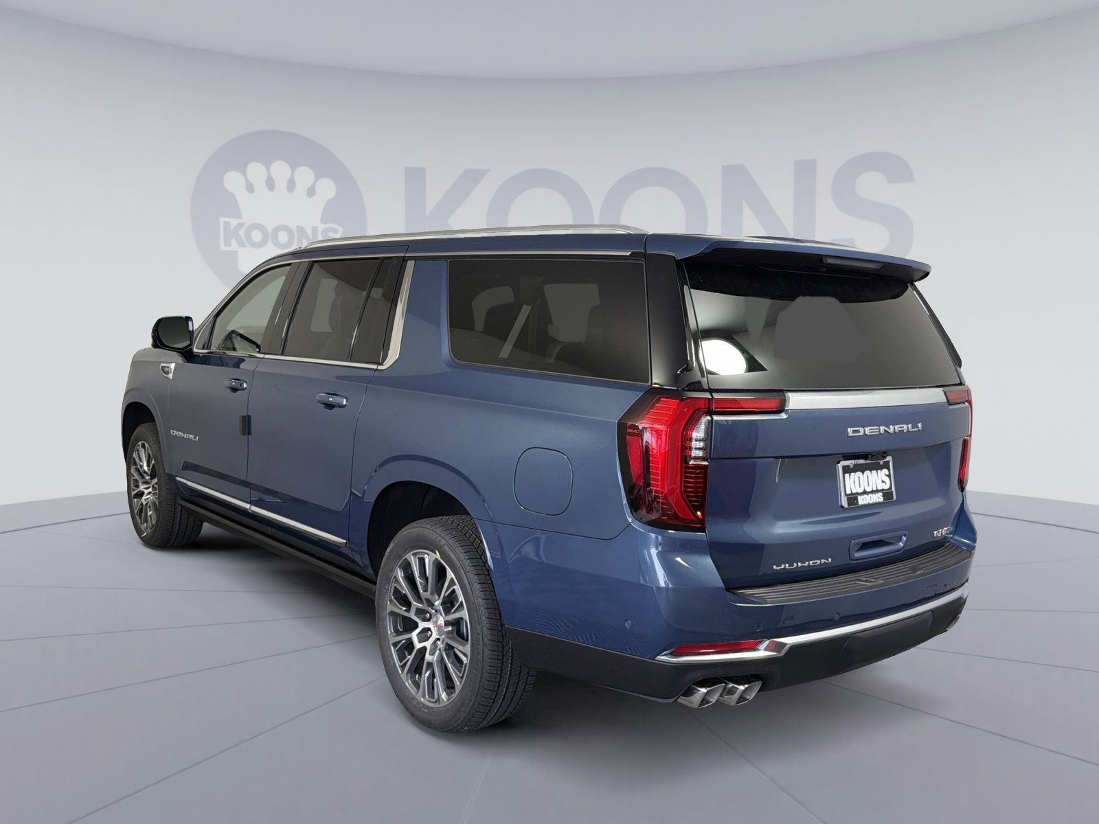 New 2026 GMC Yukon XL Denali w/ Denali Reserve Package image 4