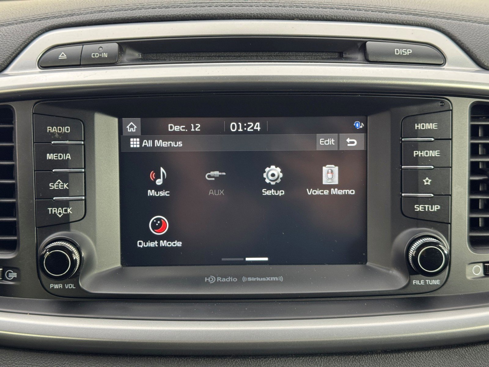 Used 2019 Kia Sorento LX w/ LX Convenience Package image 24