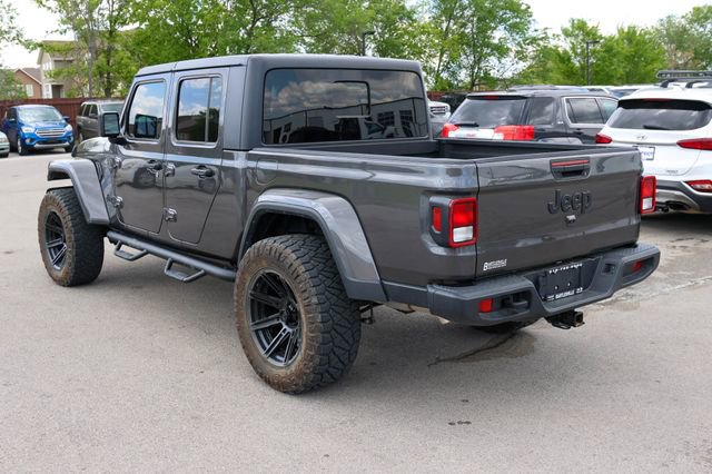 Used 2023 Jeep Gladiator Willys image 4