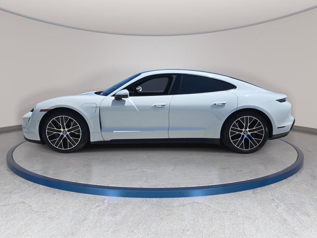 Used 2021 Porsche Taycan RWD image 9