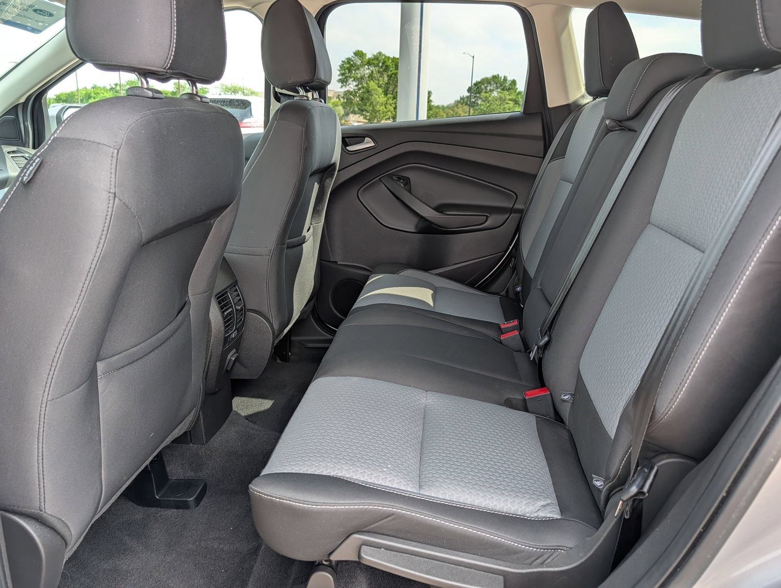 Certified 2017 Ford Escape SE AWD/4WD image 18