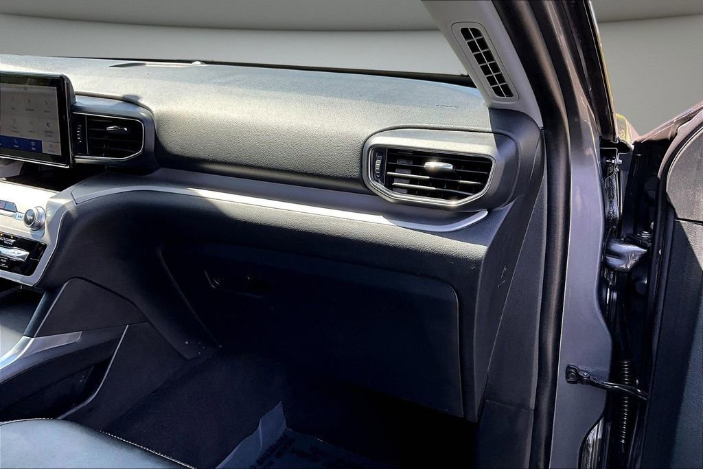 Used 2023 Ford Explorer XLT w/ Equipment Group 202A image 27