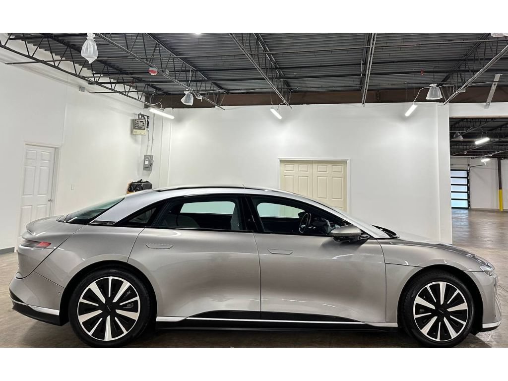 Used 2023 Lucid Air Touring AWD/4WD image 10