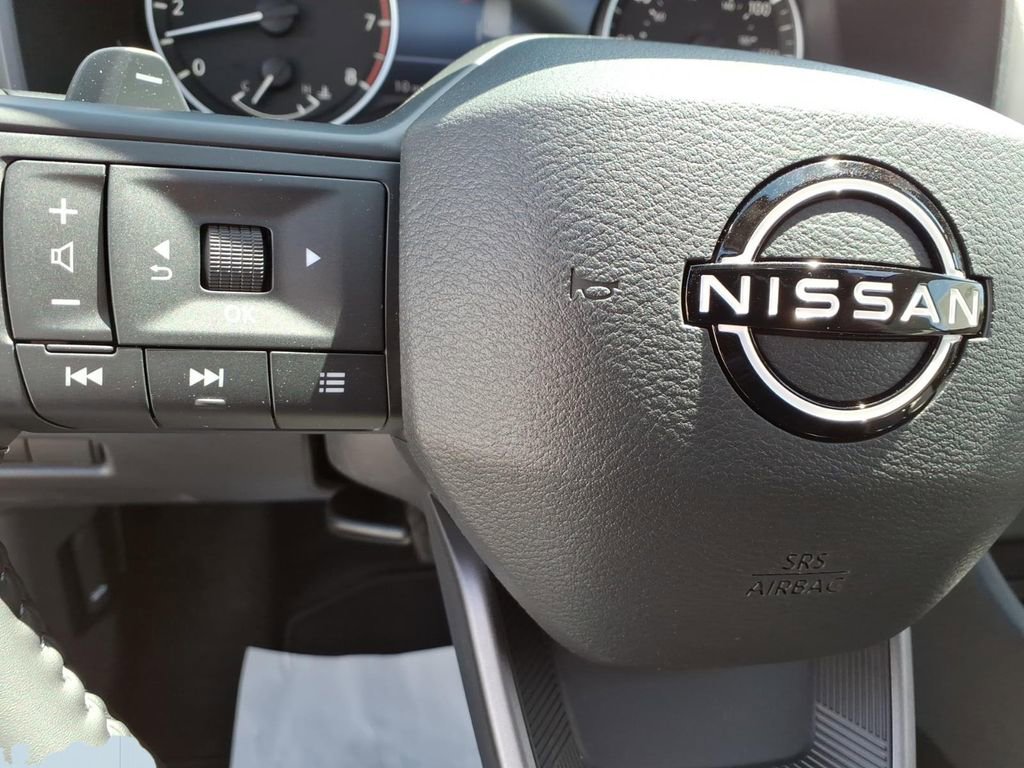 New 2026 Nissan Rogue SV FWD image 17