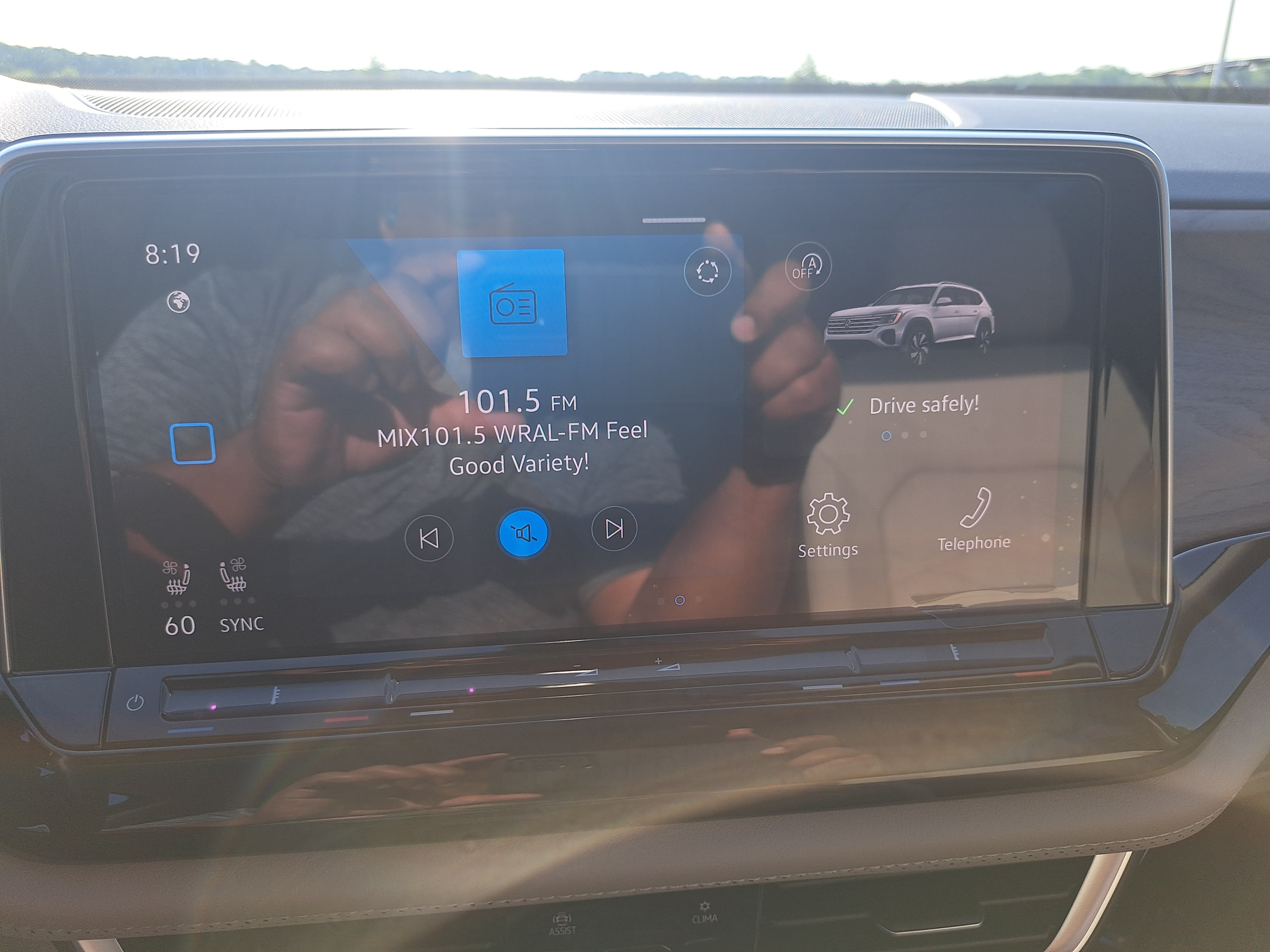 New 2026 Volkswagen Atlas SE FWD image 23