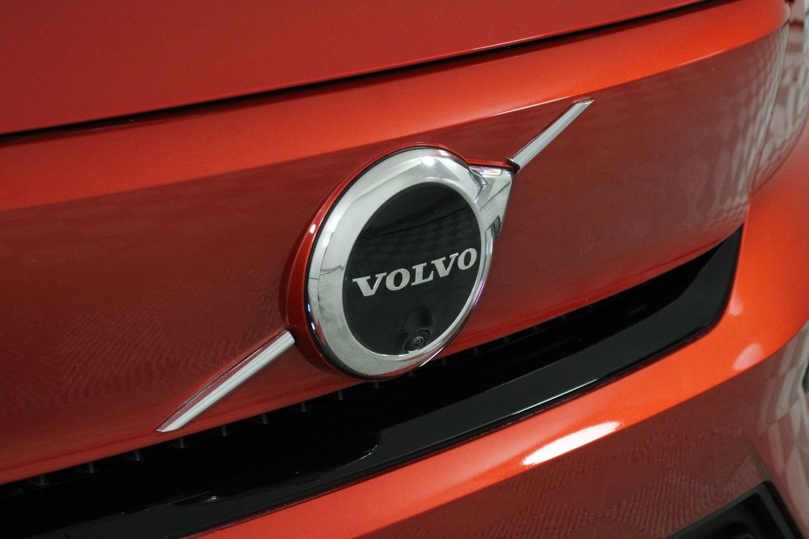 Certified 2023 Volvo C40 P8 Recharge Plus w/ Climate Package image 25