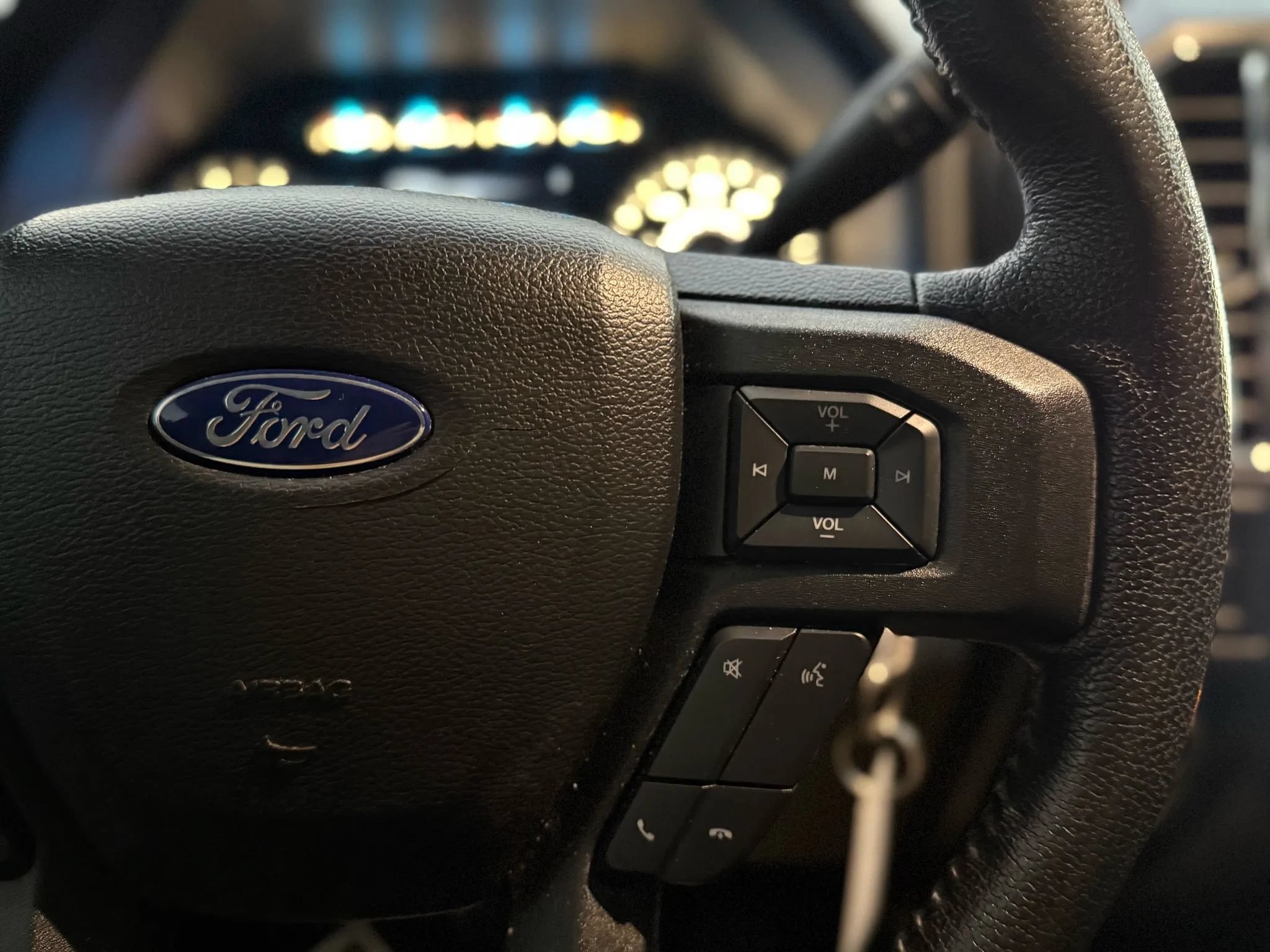 Used 2016 Ford F150 XLT w/ Equipment Group 302A Luxury RWD image 34