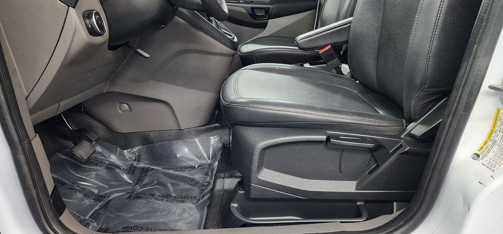 Used 2019 Ford Transit Connect XL image 9