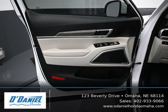 Used 2021 Kia Telluride SX w/ SX Prestige Package AWD/4WD image 23