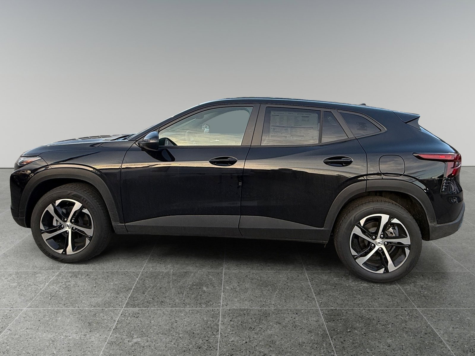 New 2026 Chevrolet Trax RS FWD image 2