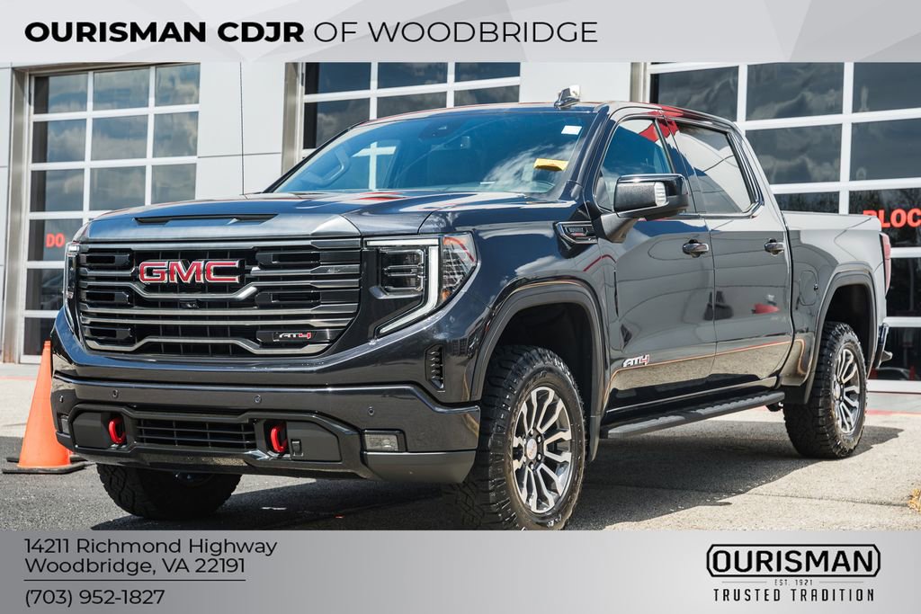Used 2022 GMC Sierra 1500 AT4 w/ AT4 Premium Package image 3