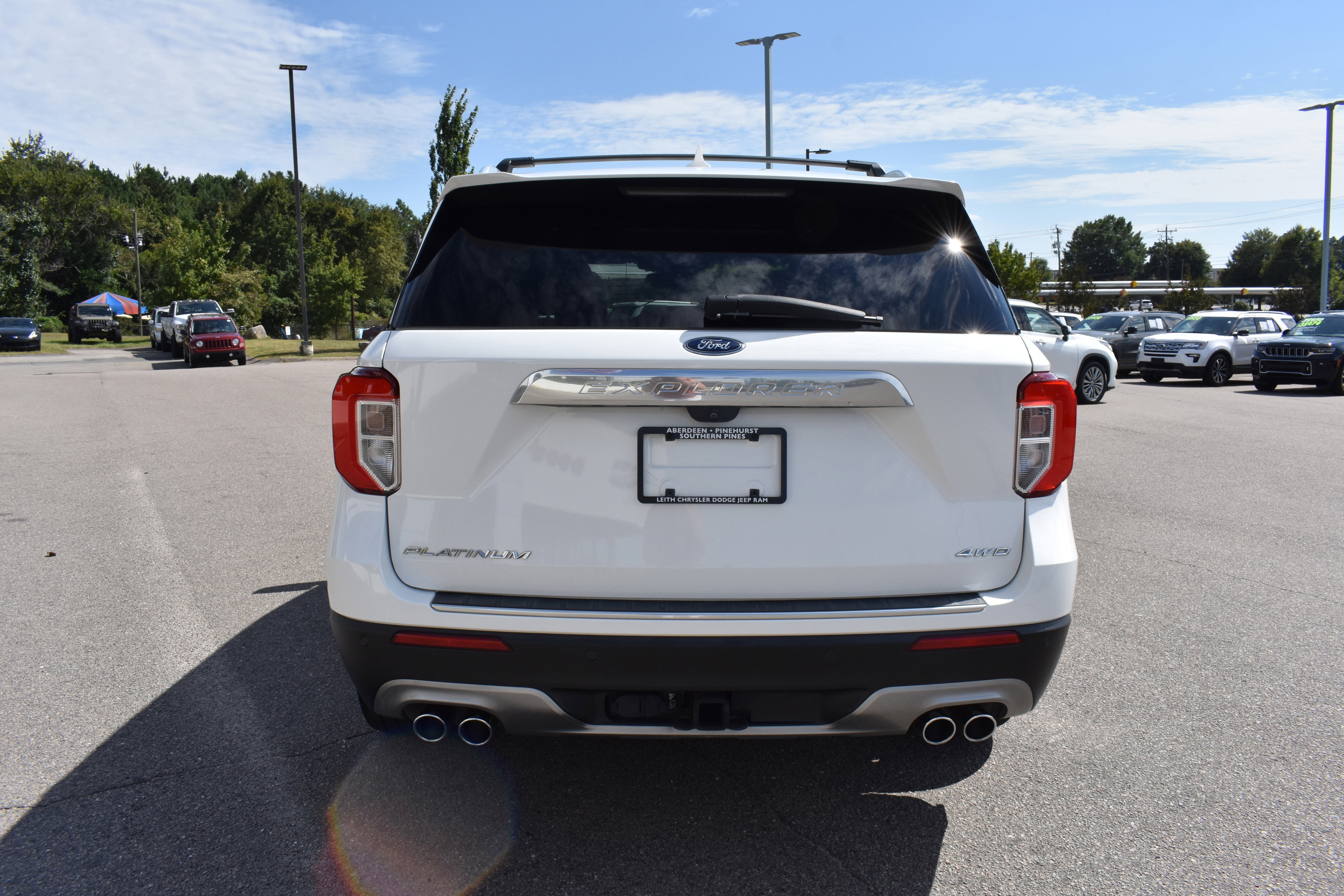 Used 2021 Ford Explorer Platinum w/ Equipment Group 601A image 8