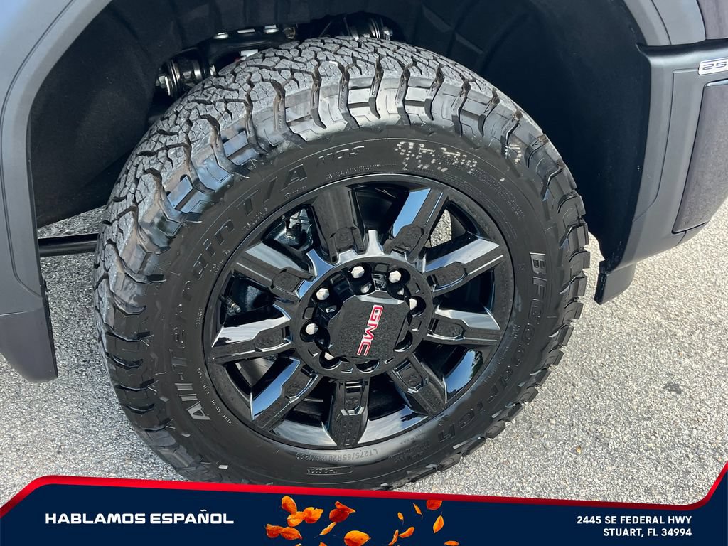 New 2026 GMC Sierra 2500 AT4 w/ AT4 Premium Plus Package AWD/4WD image 21