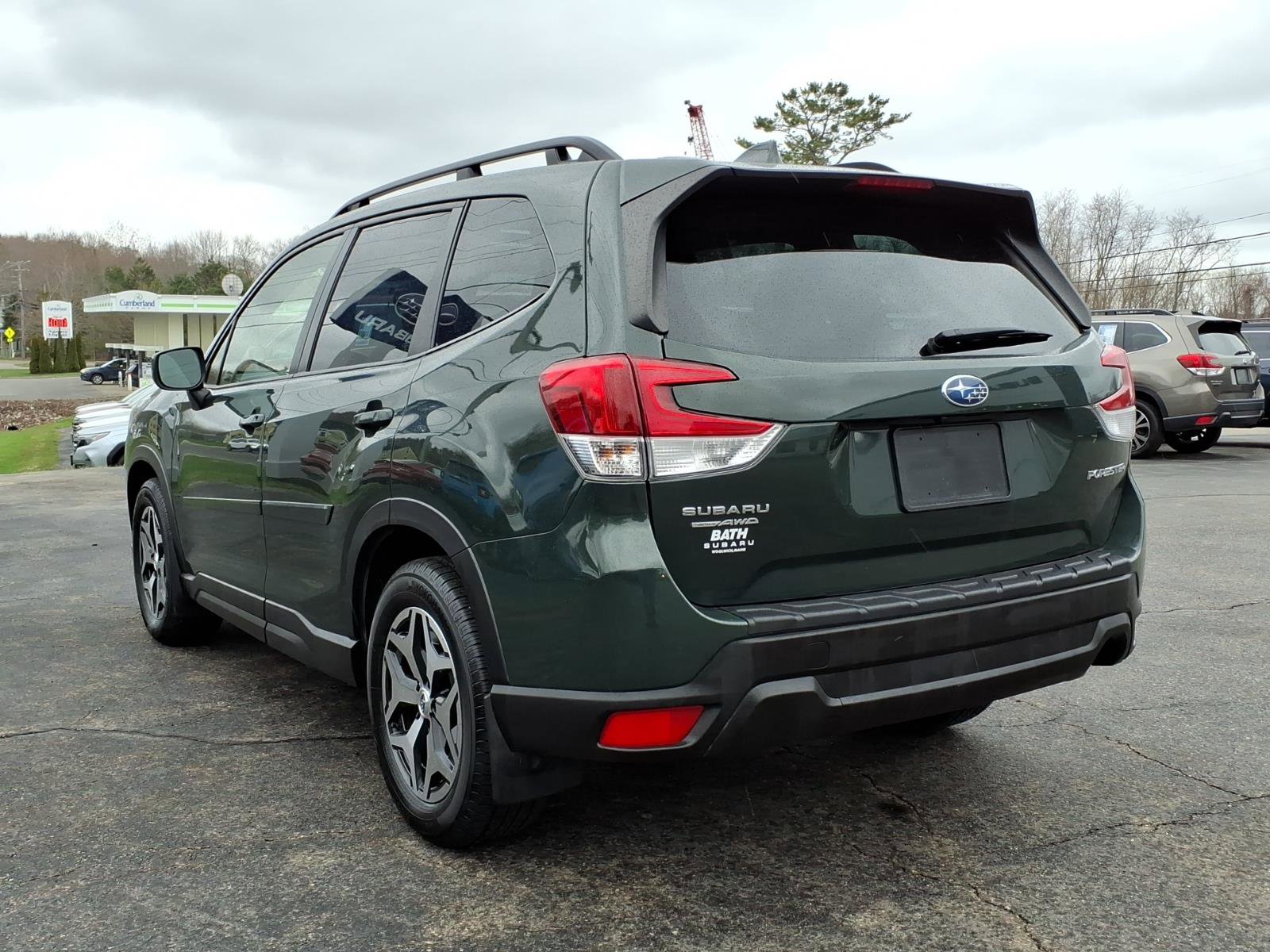 Certified 2023 Subaru Forester Premium AWD/4WD image 5