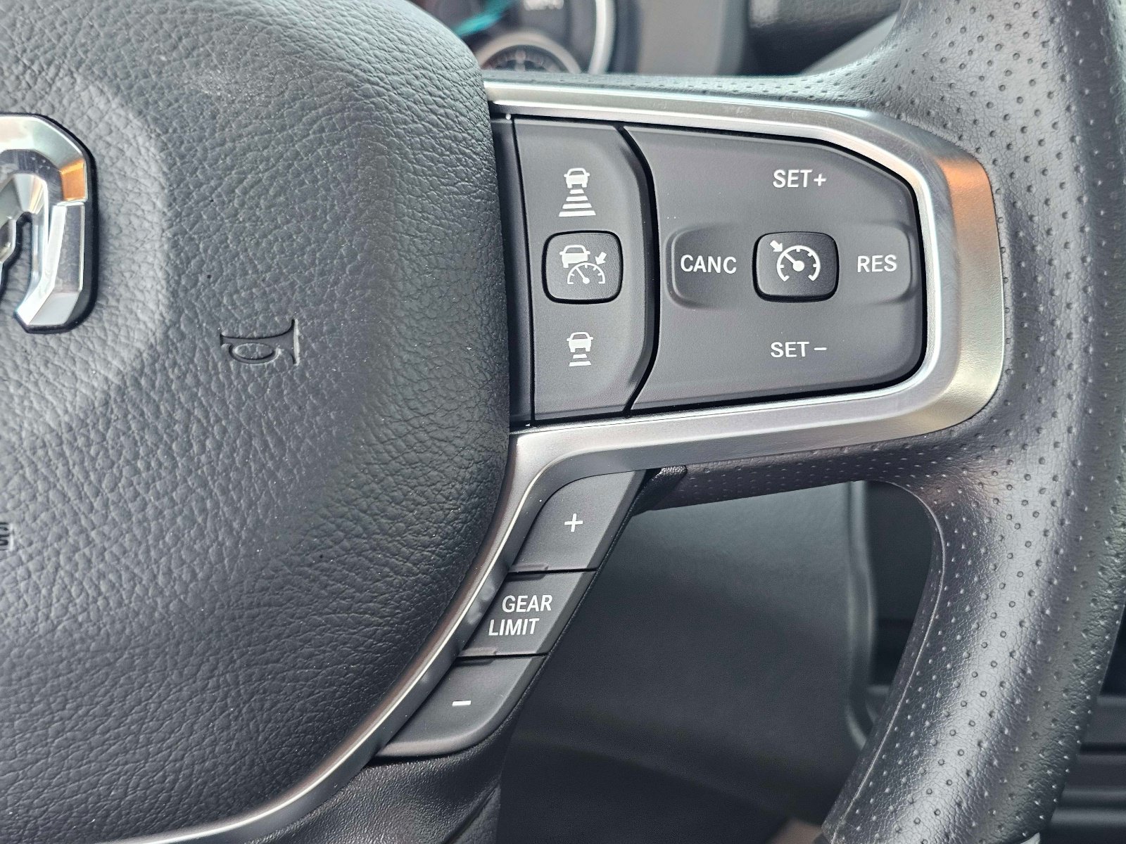 New 2027 RAM 4500 Tradesman w/ Chrome Appearance Group RWD image 23