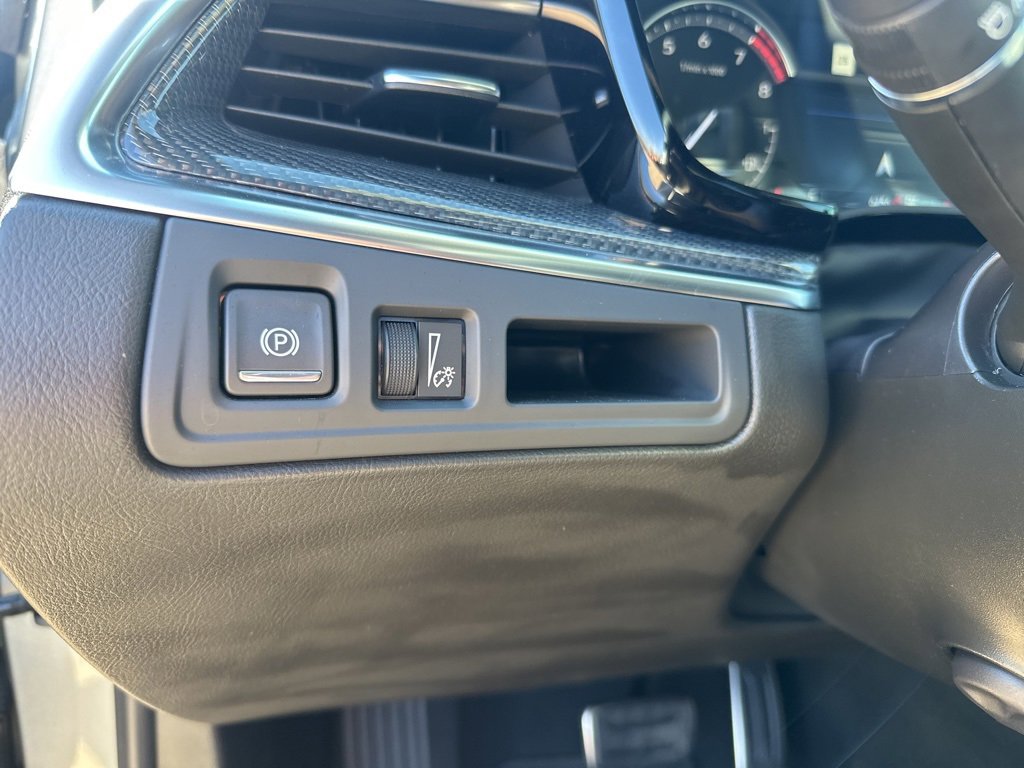 Certified 2025 Cadillac XT5 Sportv image 23