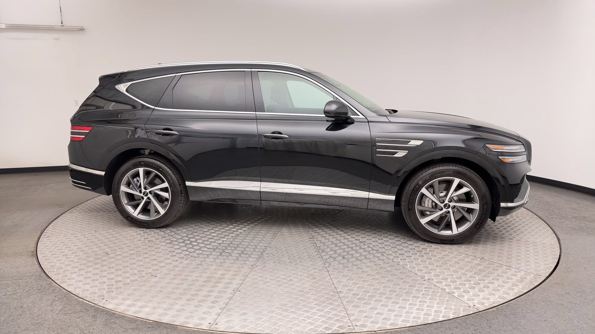 Certified 2026 Genesis GV80 2.5T Select AWD/4WD image 9