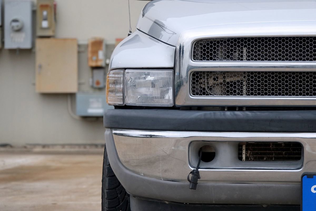 Used 2002 Dodge Ram 2500 Truck SLT image 19