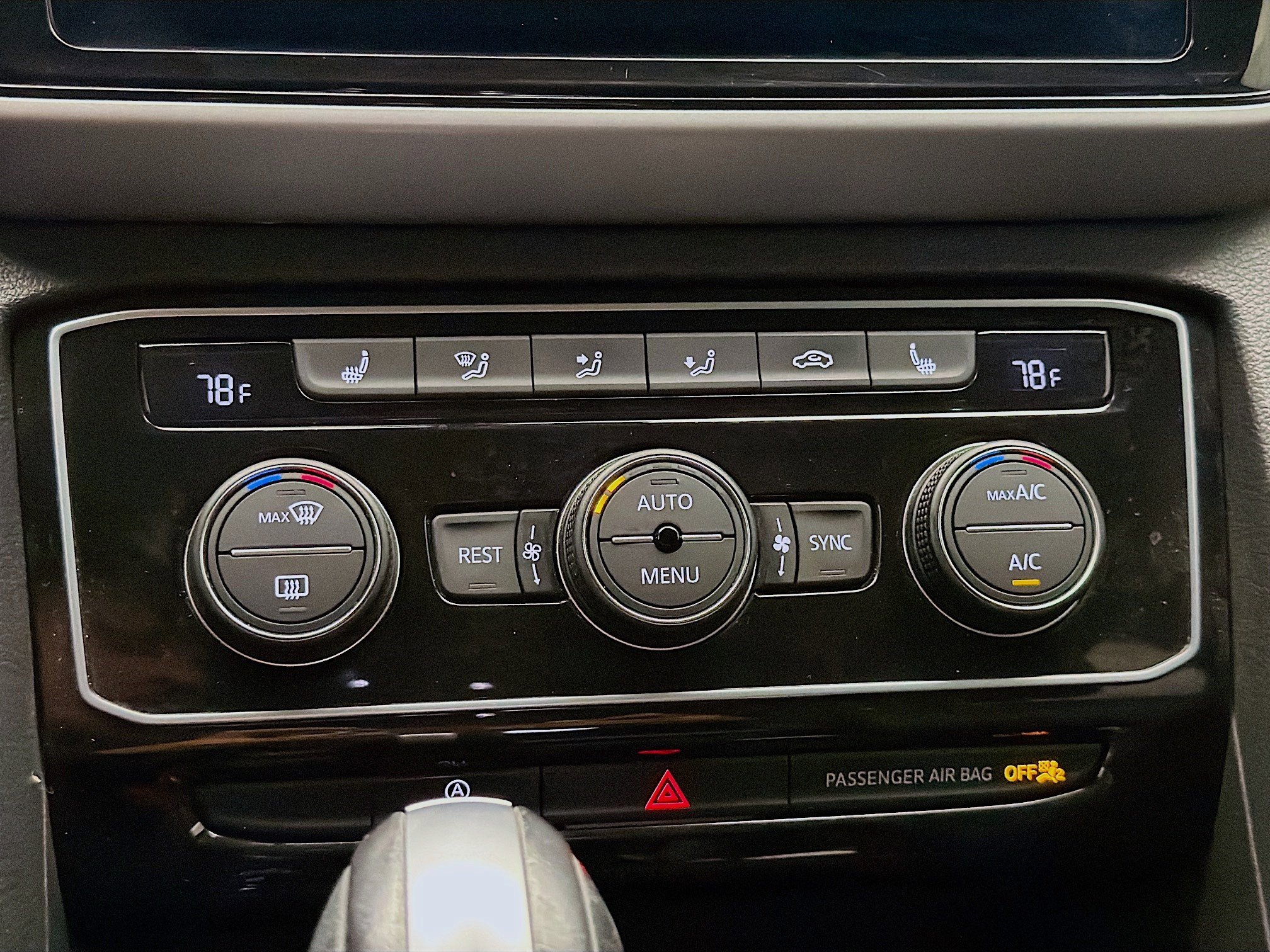 Used 2022 Volkswagen Atlas SE image 10
